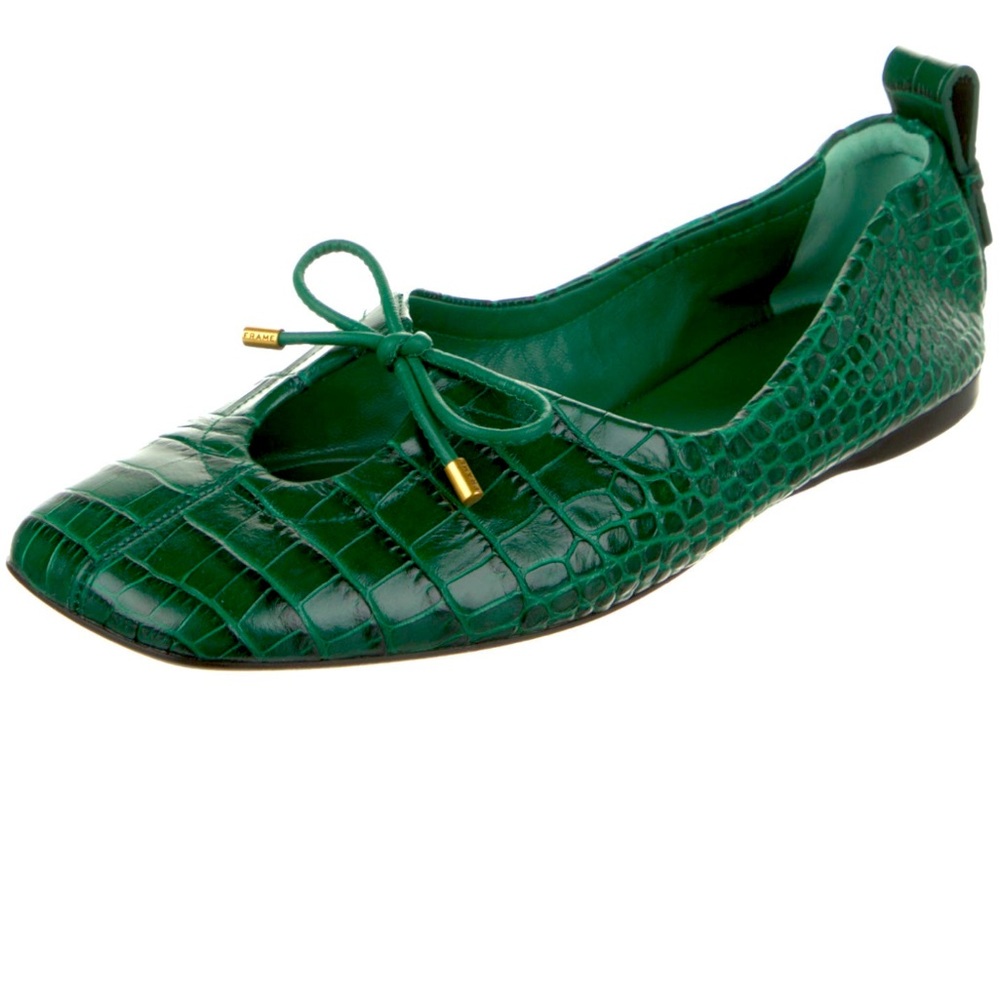 New Frame Ballet flats